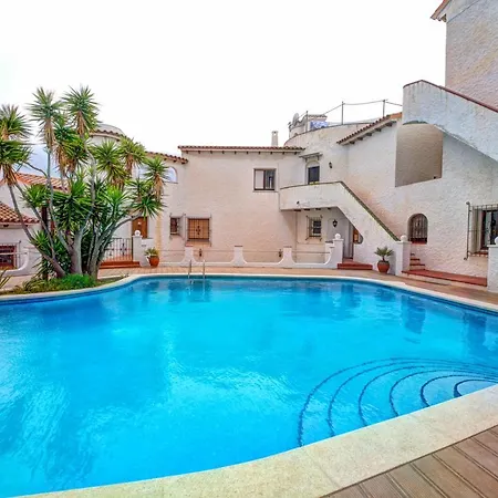 Gavina Blue Views By Hello Homes Sitges Апартаменты *